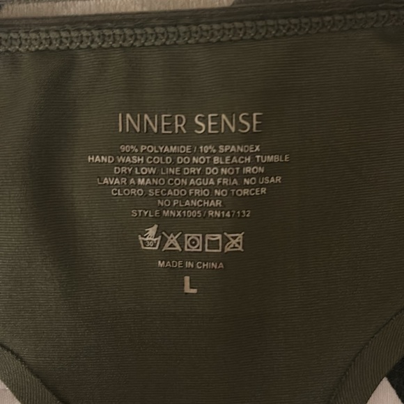 3 new pairs of thongs - Picture 10 of 11